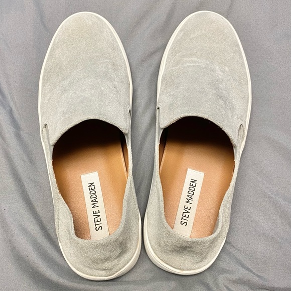 Steve Madden Slip-Ons - Picture 3 of 5